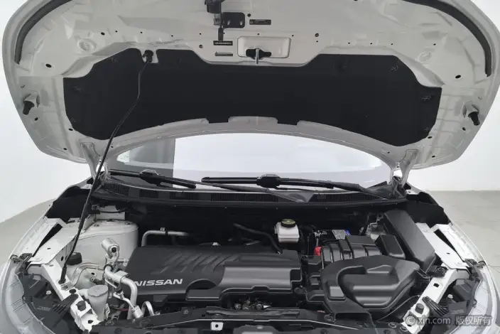 Nissan Qashqai 2022 Model 2.0L XV Smart Edition – фото 5