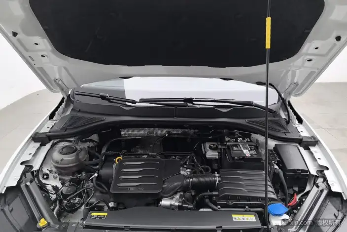Volkswagen Bora 2021 Model 1.5L Automatic Elite Zhilian Edition – фото 5