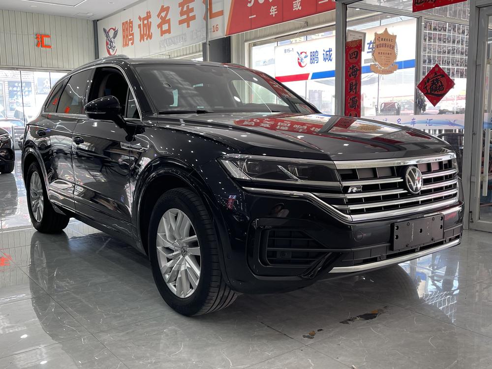 Volkswagen Touareg Модель 2020 года 2.0TSI Rapid Shang Edition – фото 2