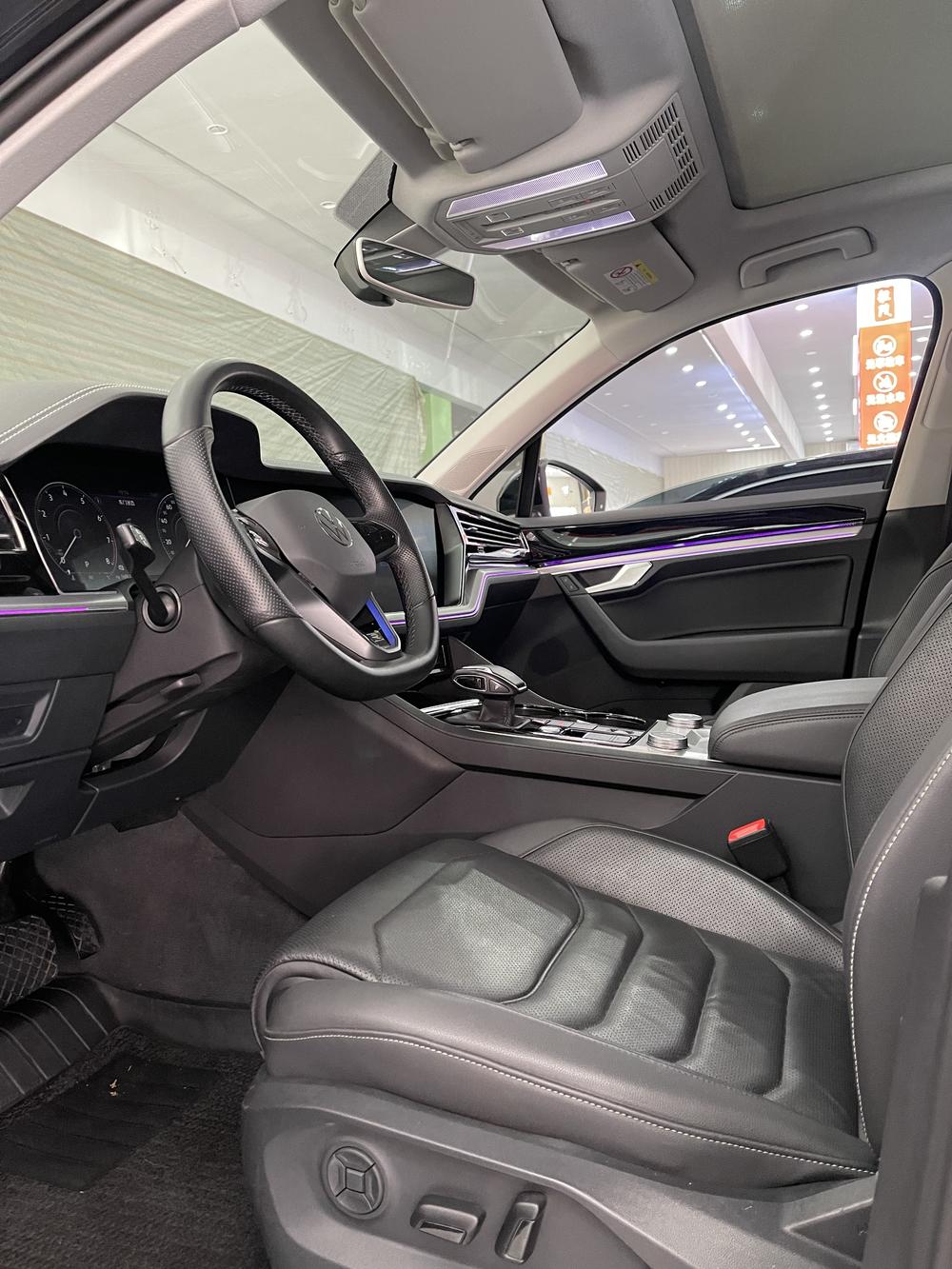 Volkswagen Touareg Модель 2020 года 2.0TSI Rapid Shang Edition – фото 8