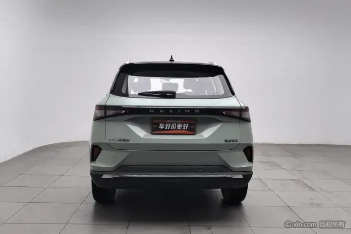 WULING Asta 2021 Model 1.5T Automatic Starlight Edition