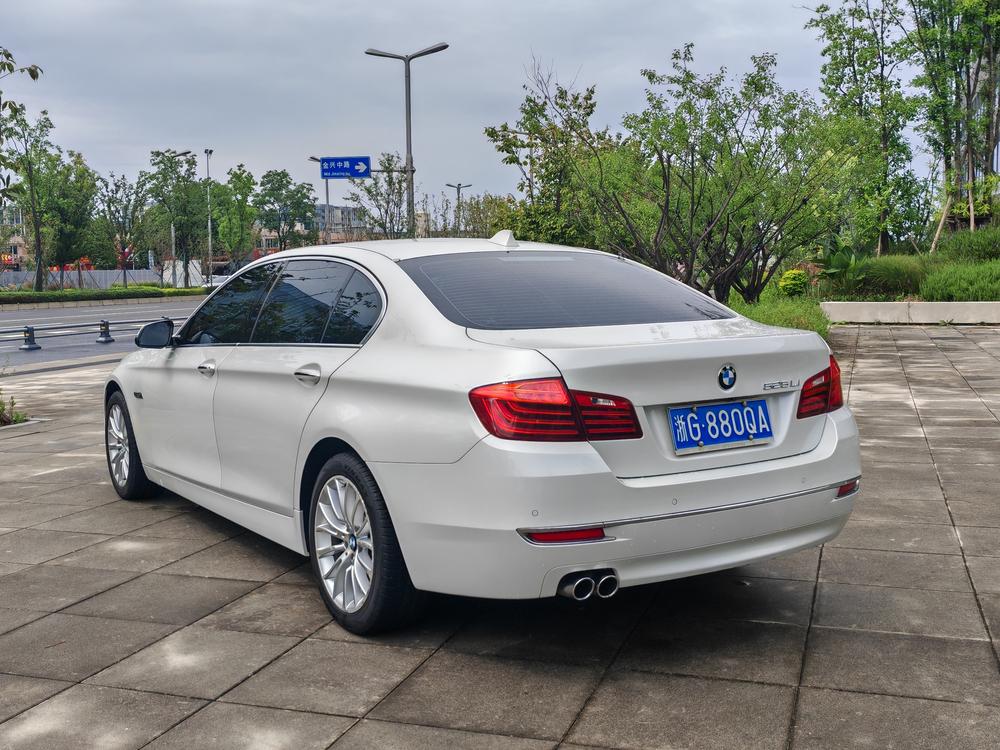BMW 5 Series 2014 525Li Luxury Design Package – фото 4
