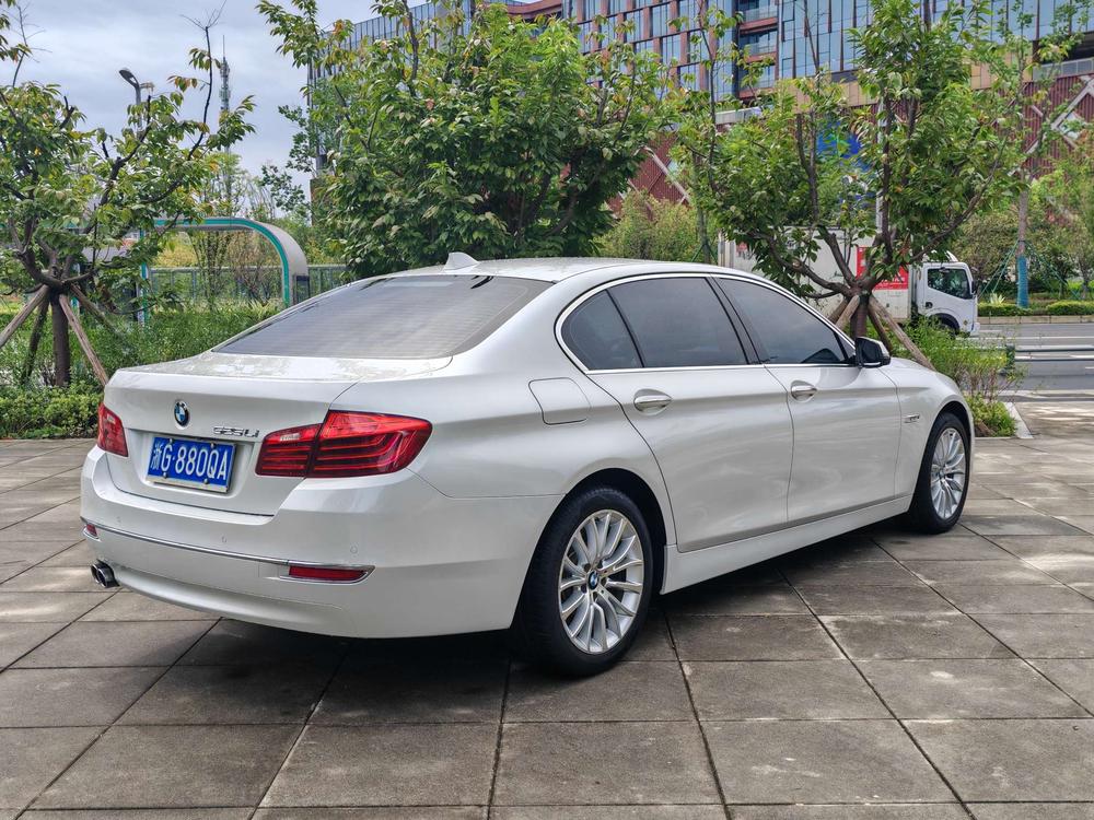 BMW 5 Series 2014 525Li Luxury Design Package – фото 6