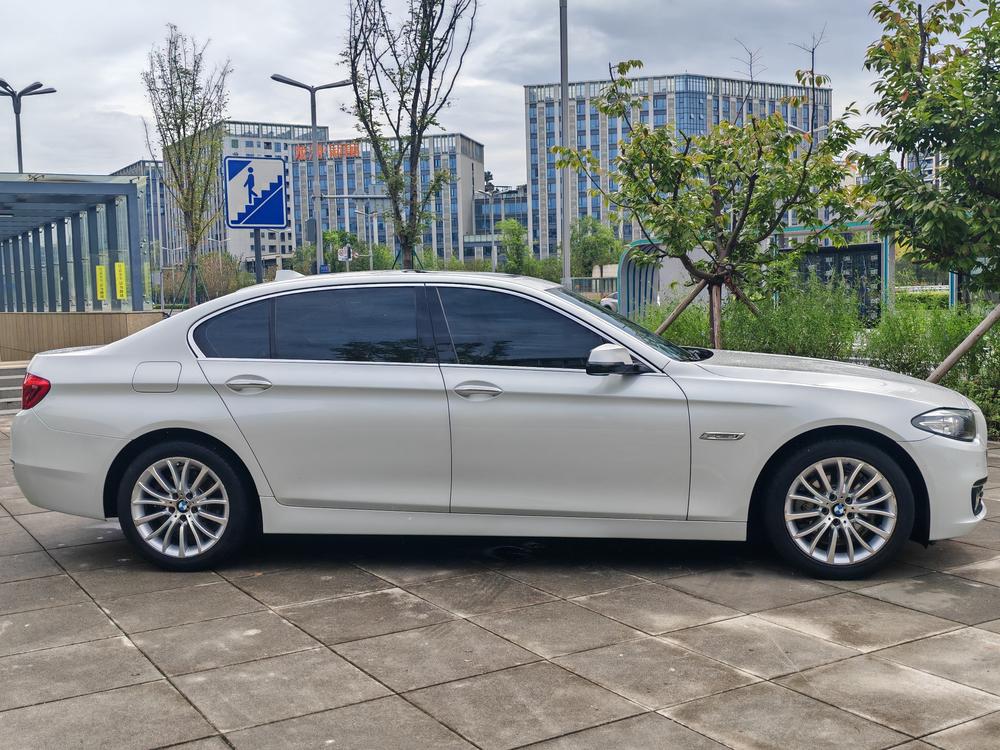 BMW 5 Series 2014 525Li Luxury Design Package – фото 7