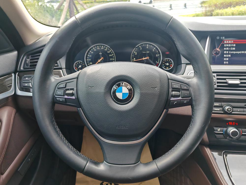 BMW 5 Series 2014 525Li Luxury Design Package – фото 12