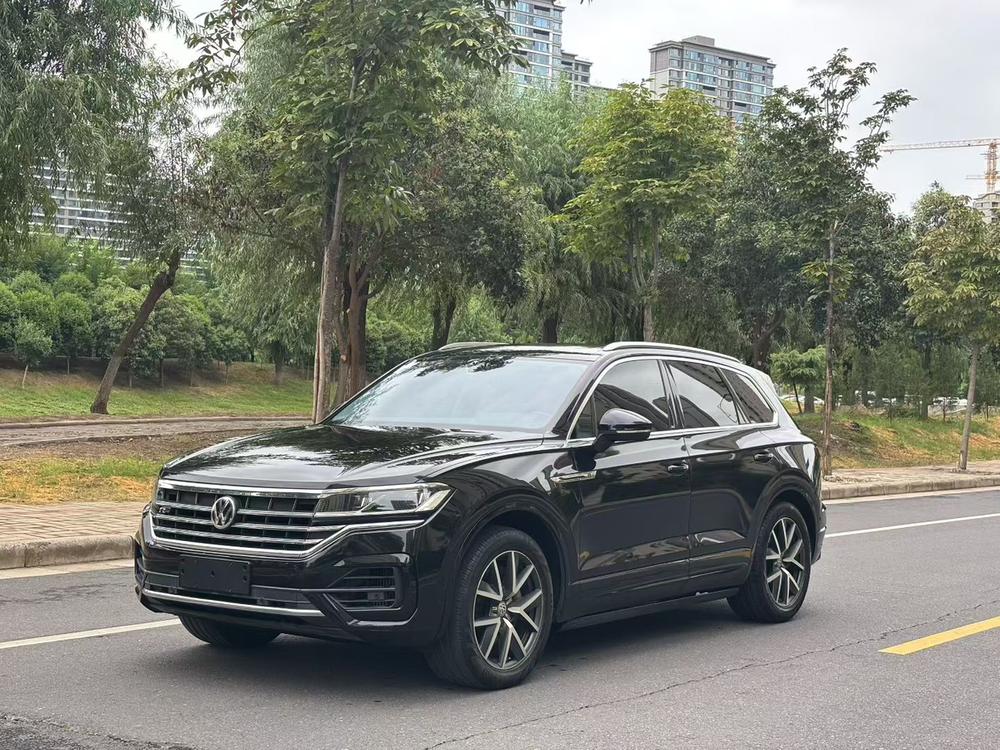 Volkswagen Touareg 2019 3.0TSI R-Zhi China V – фото 1