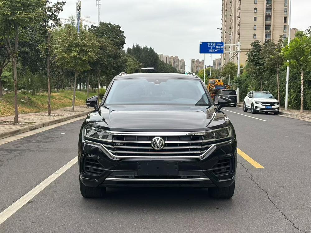 Volkswagen Touareg 2019 3.0TSI R-Zhi China V – фото 2
