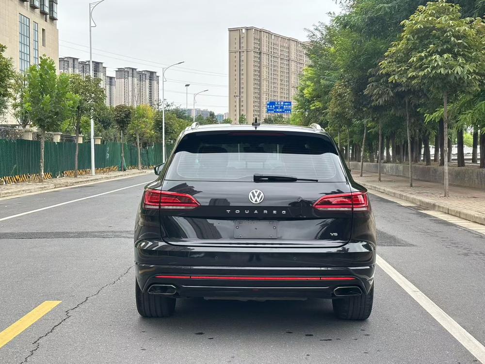 Volkswagen Touareg 2019 3.0TSI R-Zhi China V – фото 5
