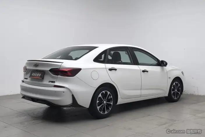 Chevrolet Corolla 2023 Model 1.3T Mild Hybrid Automatic Exclusive Edition – фото 4