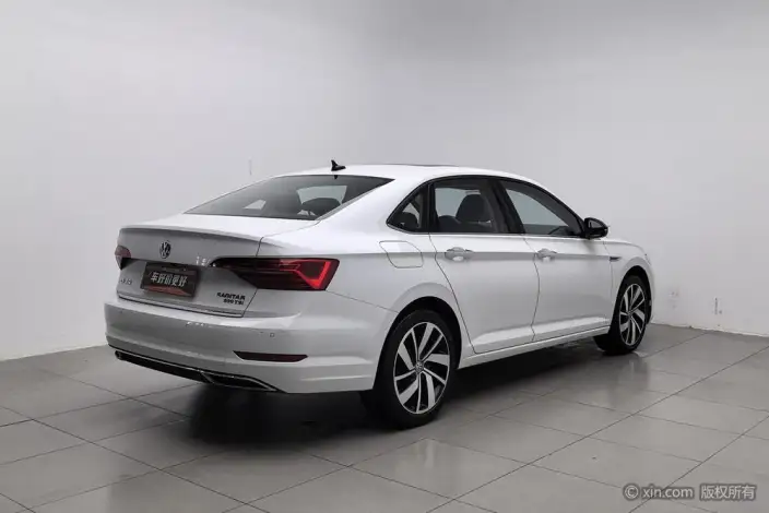 Volkswagen Sagitar 2022 Model 280TSI DSG Superior Edition – фото 4