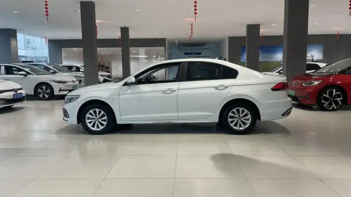 Volkswagen Bora 2024 Model 200TSI DSG Smooth Ride Edition – фото 3