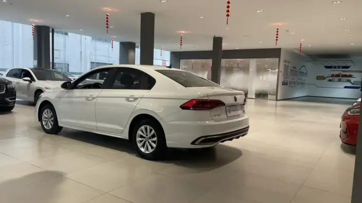 Volkswagen Bora 2024 Model 200TSI DSG Smooth Ride Edition – фото 4