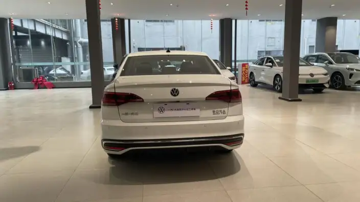 Volkswagen Bora 2024 Model 200TSI DSG Smooth Ride Edition – фото 5