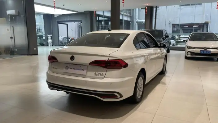 Volkswagen Bora 2024 Model 200TSI DSG Smooth Ride Edition – фото 6
