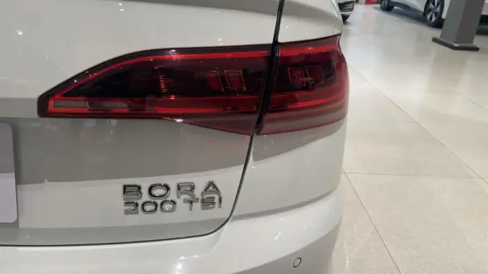 Volkswagen Bora 2024 Model 200TSI DSG Smooth Ride Edition – фото 8