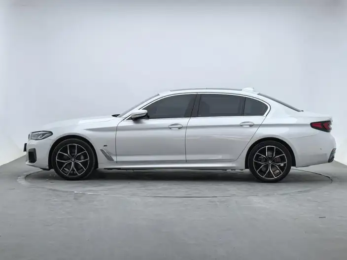 BMW 5 Series 2023 Model 530Li Exclusive Model M Sports Set