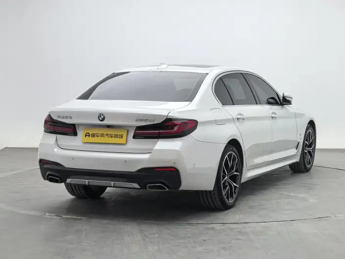 BMW 5 Series 2023 Model 530Li Exclusive Model M Sports Set – фото 7