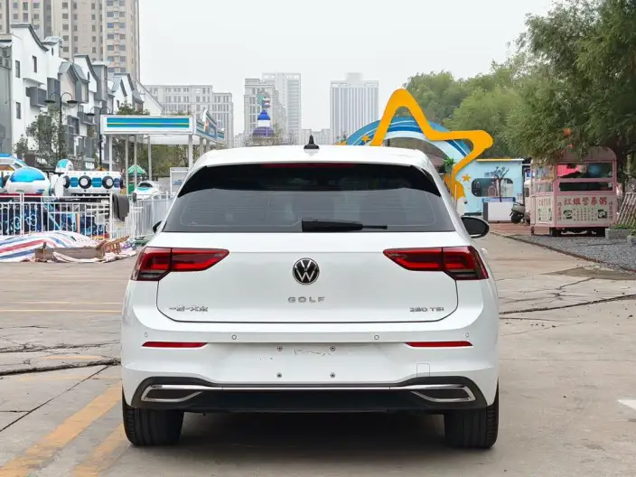 Volkswagen Golf 2021 Model 280TSI DSG Pro – фото 6