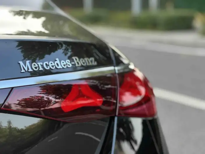Mercedes-Benz E-Class 2025 Model E 300 L Fashion Model sedan – фото 9