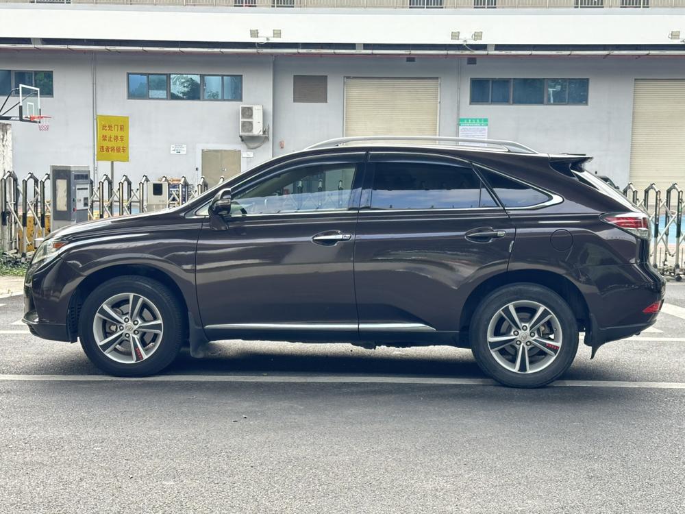 Lexus RX Classic 2012 модификация 270 Deluxe Edition – фото 4