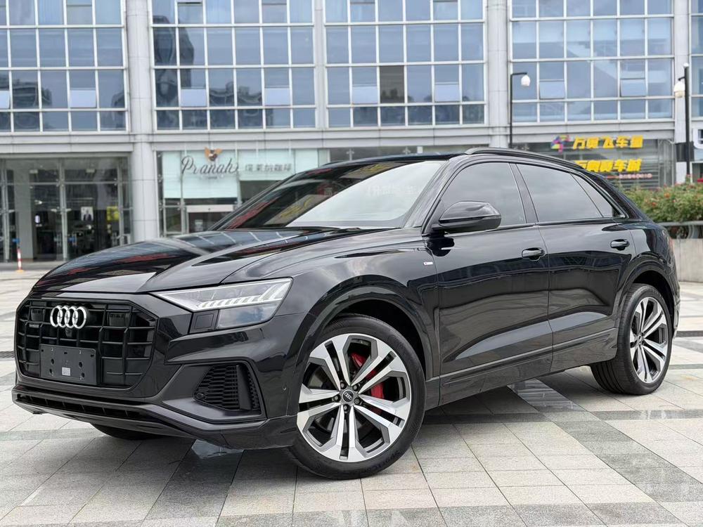 Audi Q8 2021 55 TFSI Premium Dynamic – фото 1