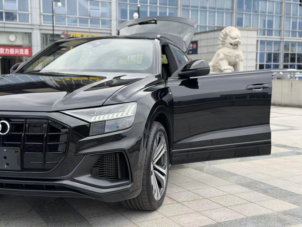 Audi Q8 2021 55 TFSI Premium Dynamic – фото 7