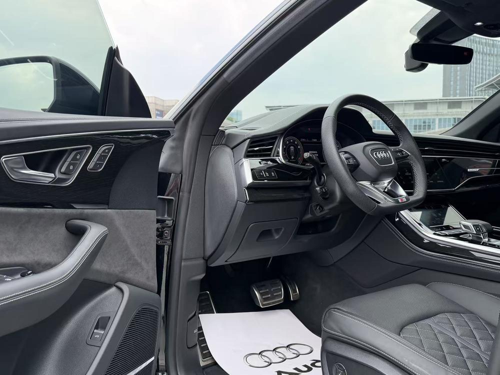 Audi Q8 2021 55 TFSI Premium Dynamic – фото 14