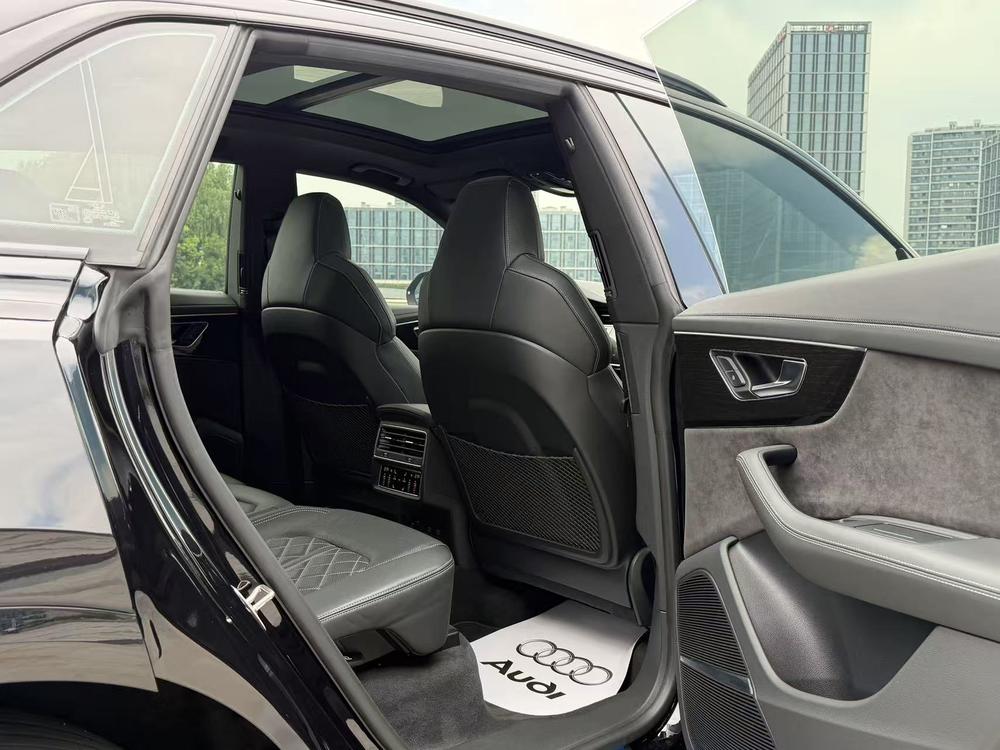Audi Q8 2021 55 TFSI Premium Dynamic – фото 16