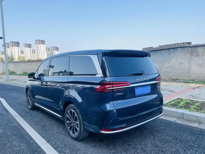 Roewe iMAX8 2022 Model 400TGI Supreme Edition