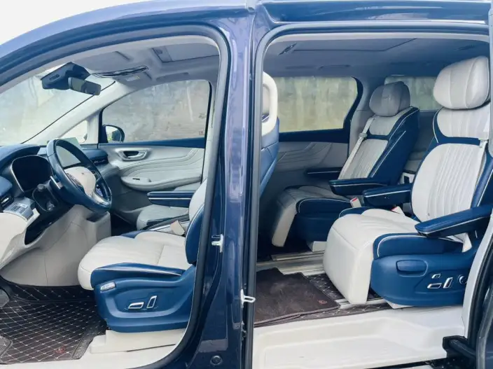 Roewe iMAX8 2022 Model 400TGI Supreme Edition – фото 9