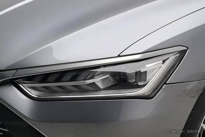 BYD Qin PLUS DM 2024 Model Honor Edition DM-i 55KM Leading Model – фото 7