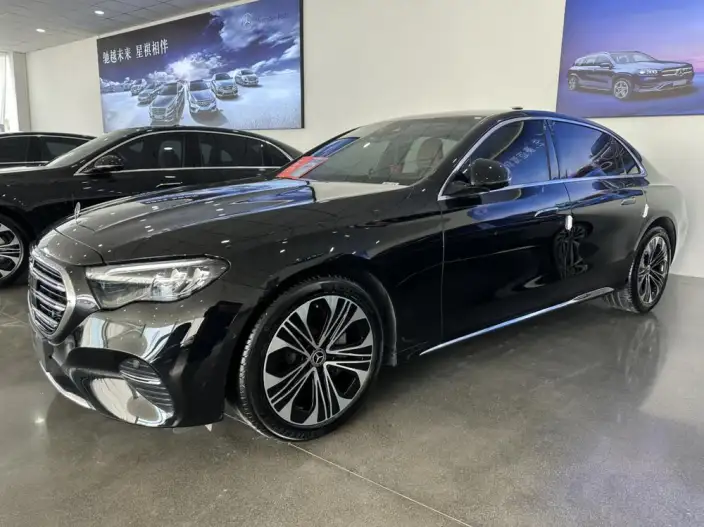 Mercedes-Benz E-Class 2026 Model E 300 L Luxury Model sedan – фото 1