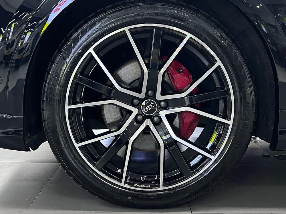 Audi Q8 2021 55 TFSI Premium Dynamic – фото 12