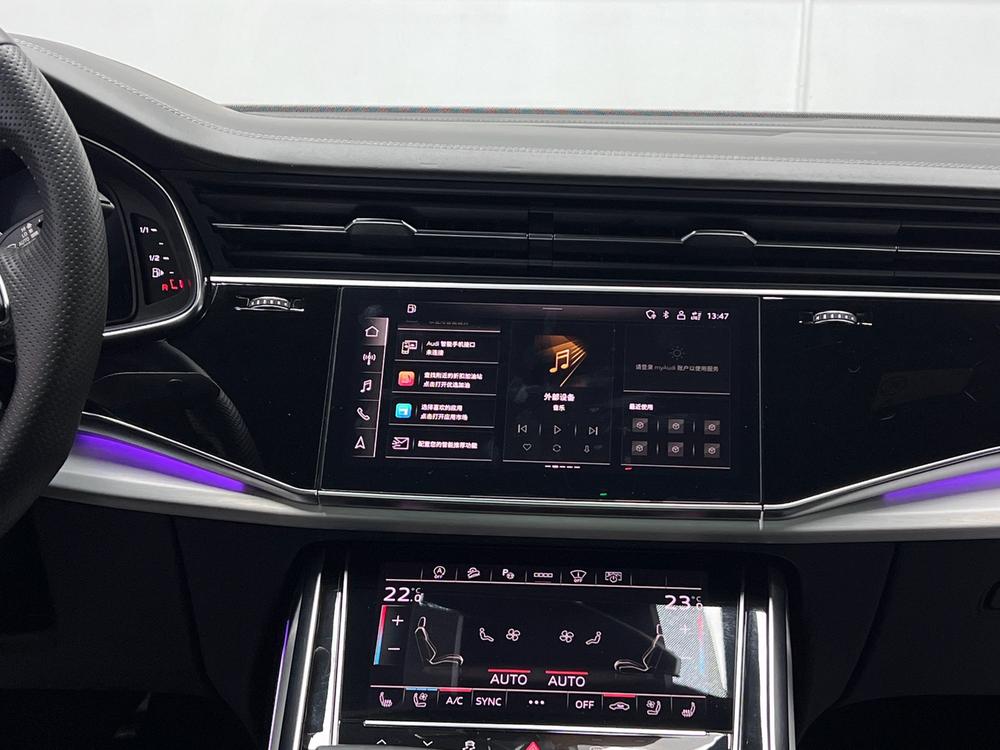 Audi Q8 2021 55 TFSI Premium Dynamic – фото 19