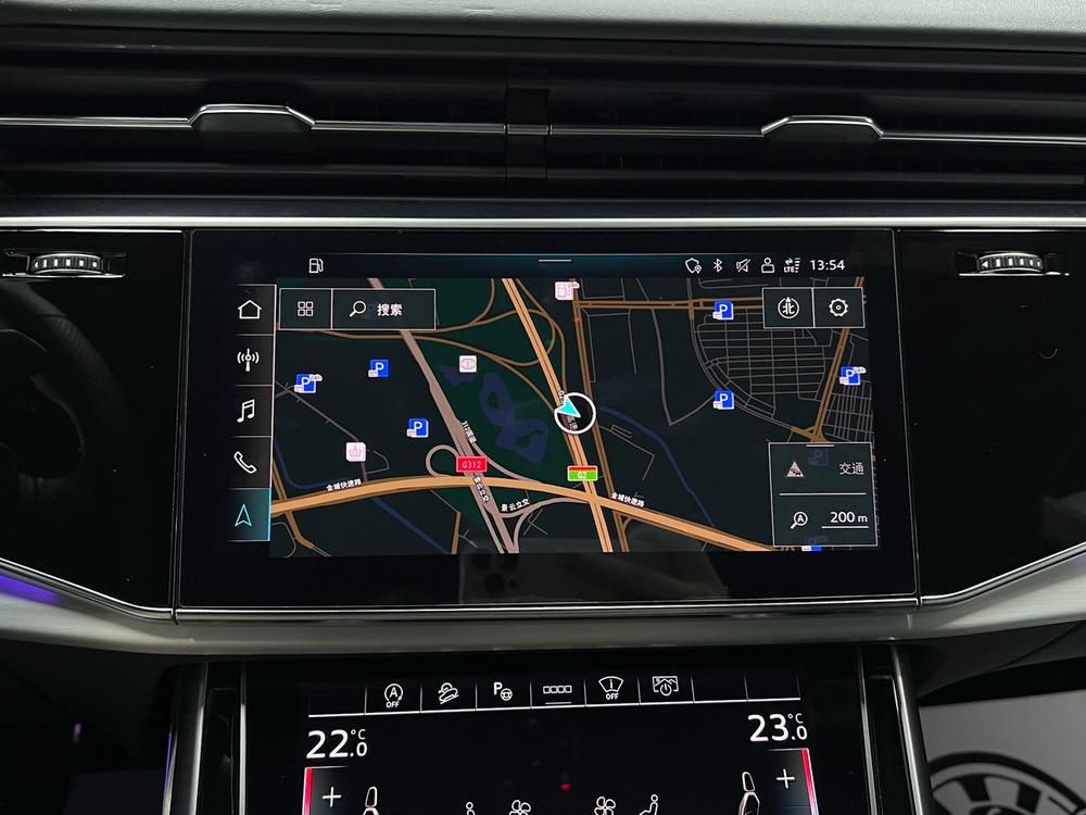 Audi Q8 2021 55 TFSI Premium Dynamic – фото 32