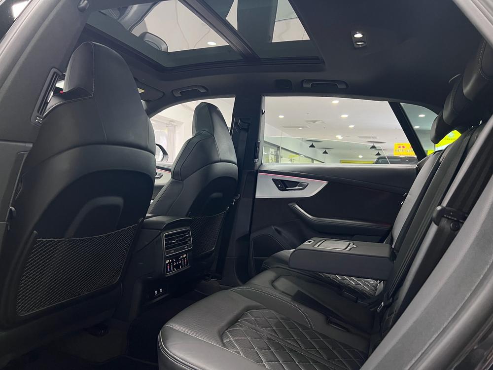 Audi Q8 2021 55 TFSI Premium Dynamic – фото 43