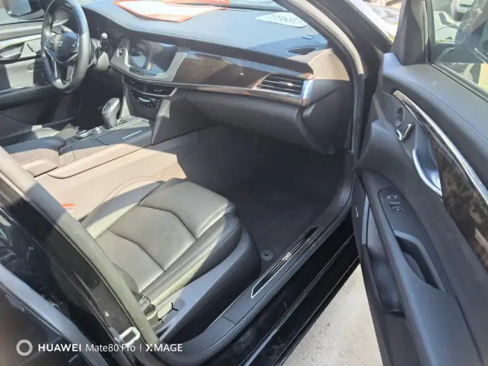 Roewe iMAX8 2022 Model 400TGI Zunrong Edition – фото 8