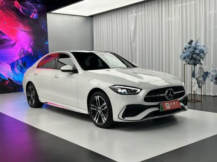 Mercedes-Benz C-Class PHEV 2023 Model Facelift C 350 eL – фото 3