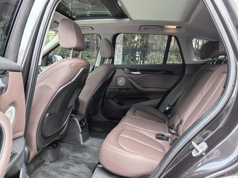 BMW X1 2022 sDrive25Li Leading – фото 11