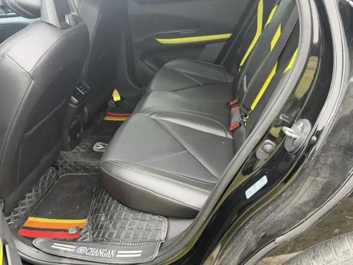 Changan UNI-V 2023 Model 1.5T Sports Edition – фото 10