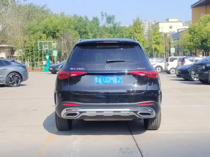 Mercedes-Benz GLC 2024 Model Facelift GLC 260 L 4MATIC Luxury Model 5 seat – фото 6