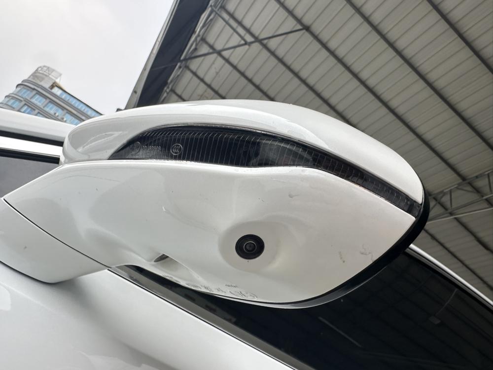 Hongqi H5 2023 2.0T Automatic Connected Qiling – фото 12