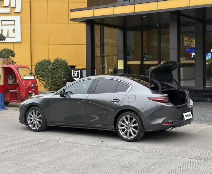 Mazda3 Axela 2021 Model 2.0L Automatic Zhi Shine Edition – фото 8