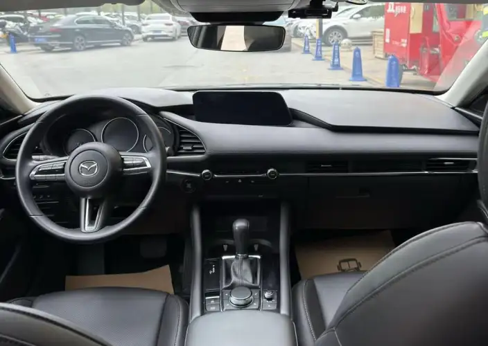 Mazda3 Axela 2021 Model 2.0L Automatic Zhi Shine Edition – фото 9