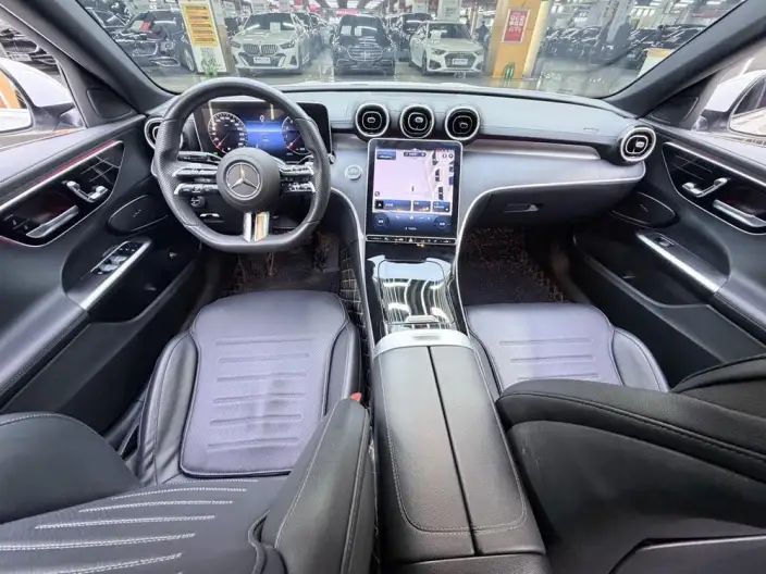 Mercedes-Benz C-Class 2022 Model C 200 L Sports Edition – фото 10