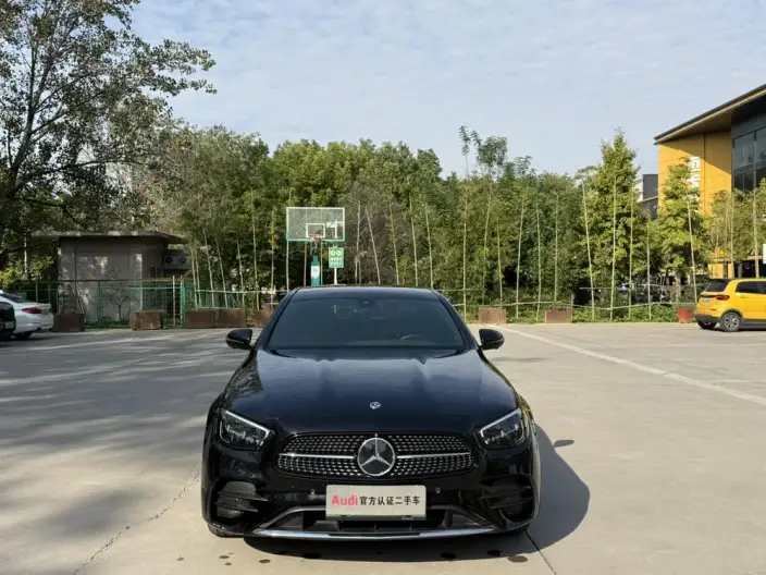 Mercedes-Benz E-Class PHEV 2023 Model E 350 e L Sports sedan