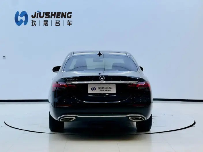 Mercedes-Benz E-Class 2022 Model Facelift II E 300 L Fashion Model sedan – фото 5
