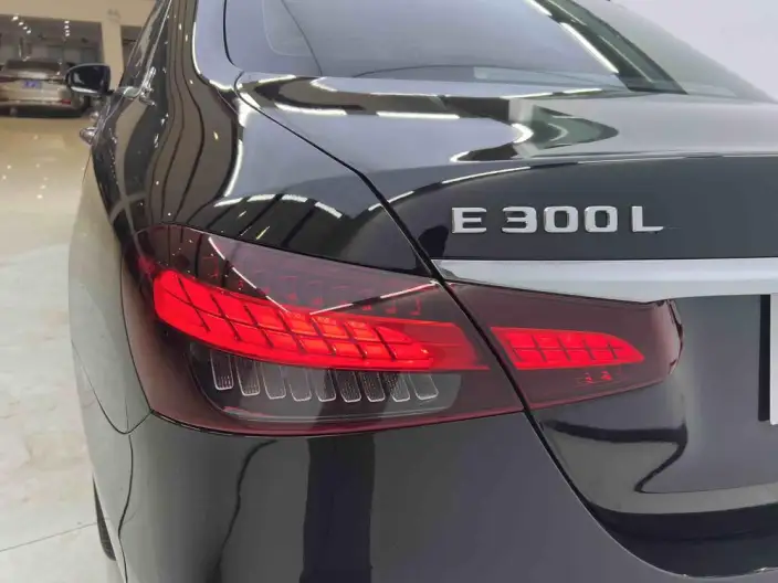 Mercedes-Benz E-Class 2022 Model Facelift II E 300 L Fashion Model sedan – фото 8