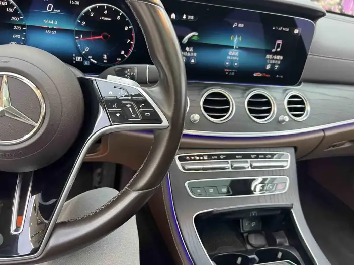 Mercedes-Benz E-Class 2022 Model Facelift II E 300 L Fashion Model sedan – фото 10