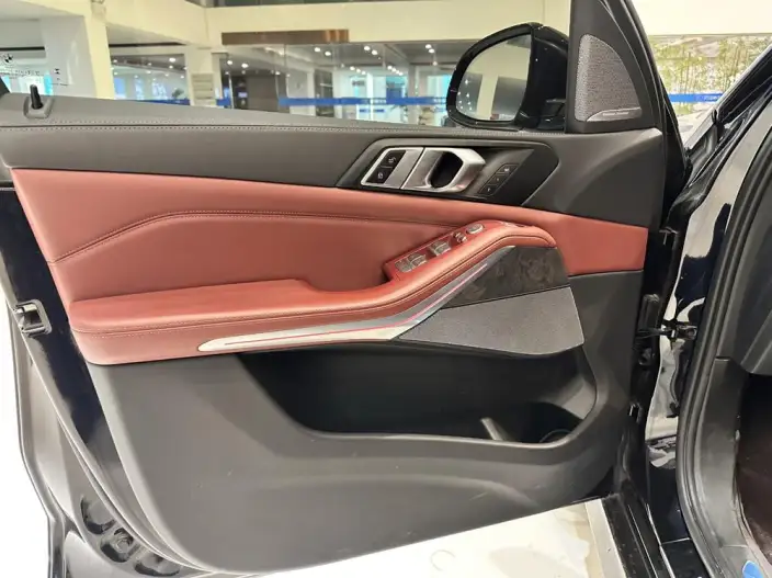 BMW X5 2022 Model Facelift xDrive 30Li Exclusive Model M Sports Set – фото 7